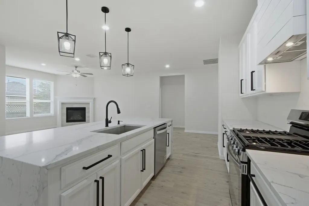 2520 Candle Lane Northlake TX 76247