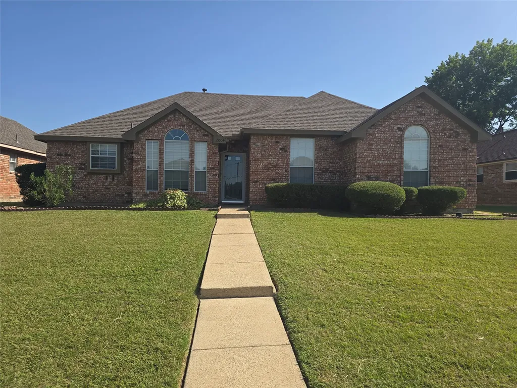 2004 Island View Court Mesquite TX 75149
