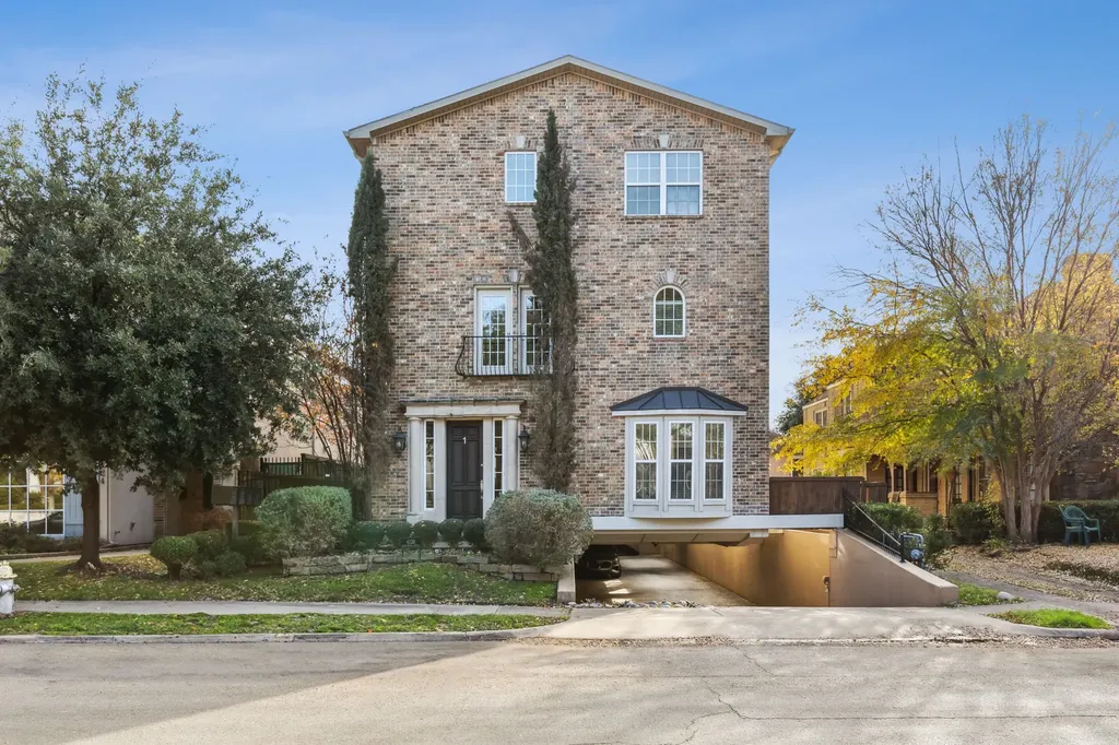4120 Hawthorne Avenue Dallas TX 75219