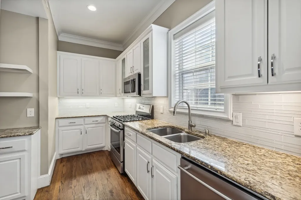 4120 Hawthorne Avenue Dallas TX 75219