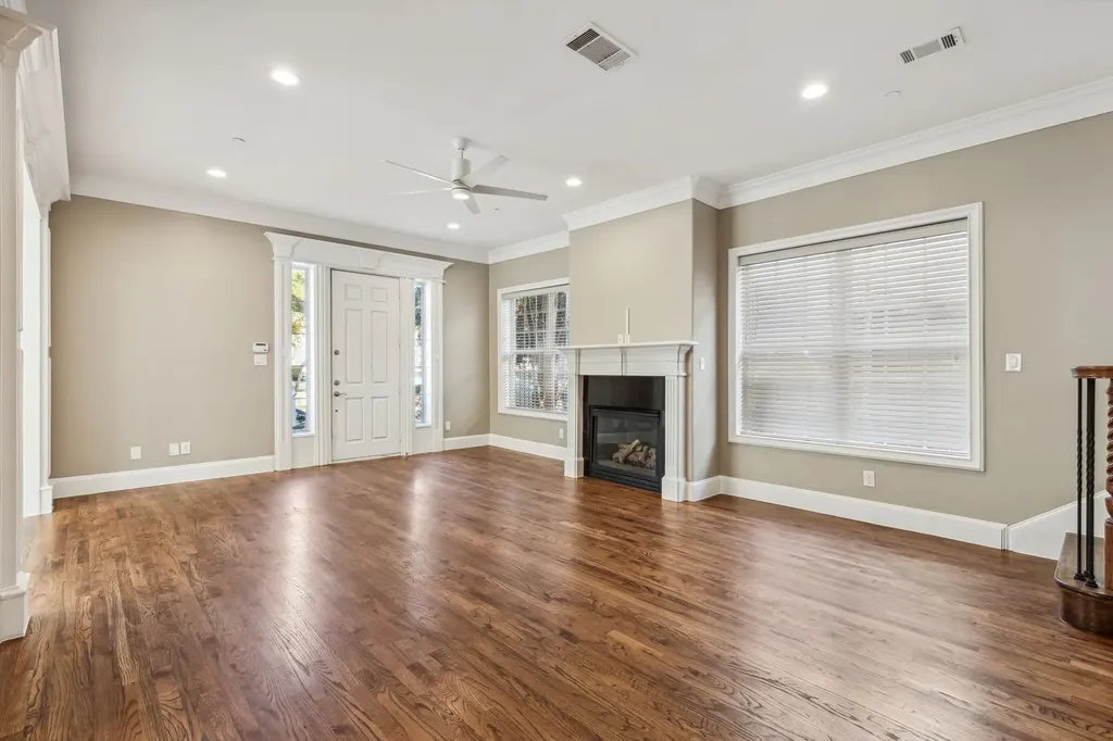 4120 Hawthorne Avenue Dallas TX 75219