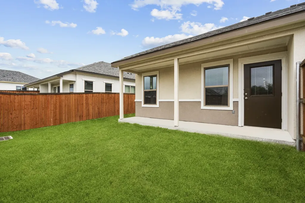 3282 Ganzer Road W Denton TX 76207