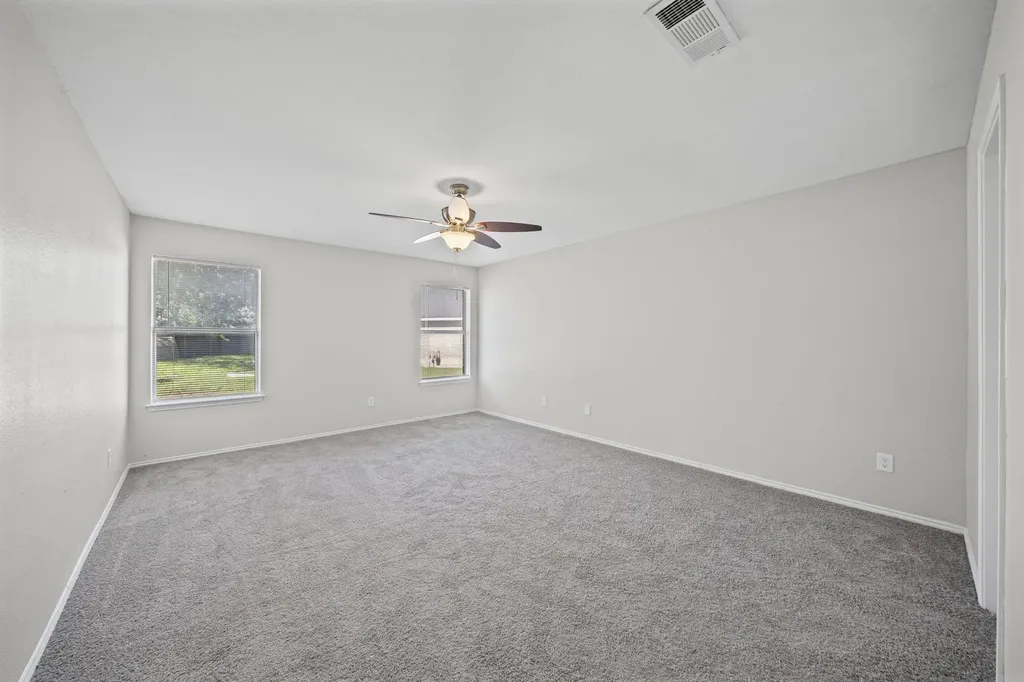 1216 Urban Drive Desoto TX 75115
