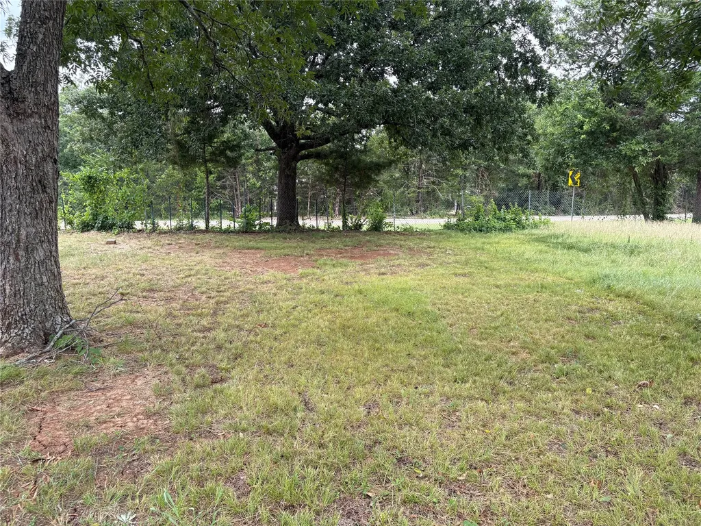 3576 N Fm 1752 Savoy TX 75479