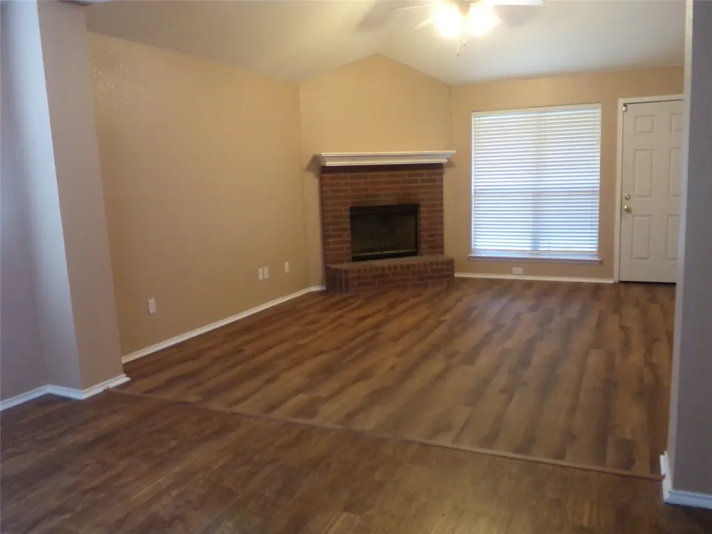 4708 Topaz Lane Granbury TX 76049