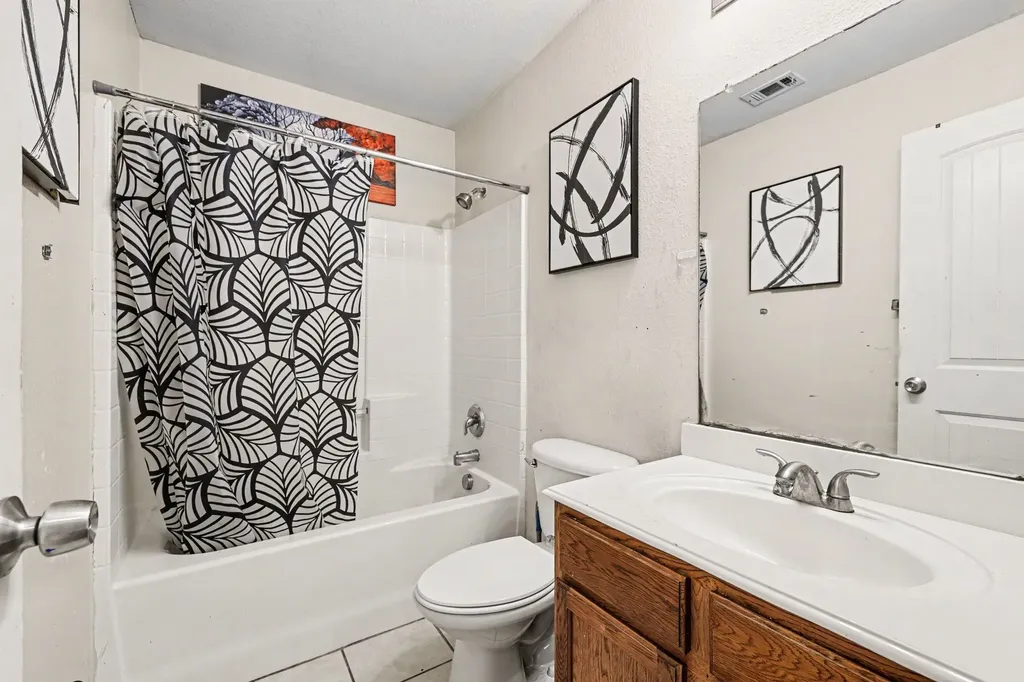 3608 Dove Lane Mesquite TX 75181