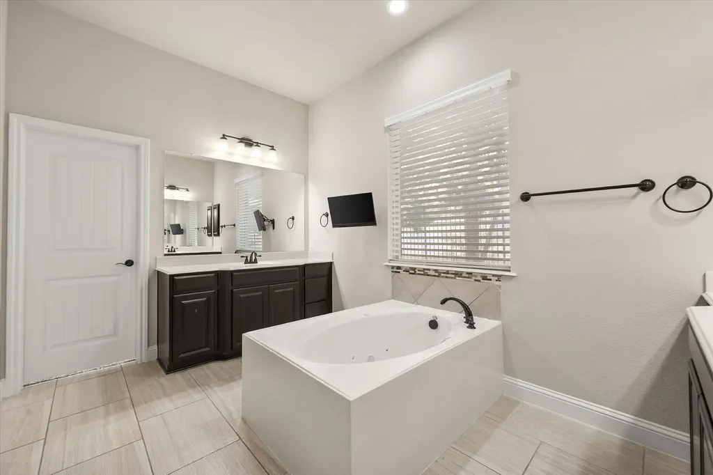 5145 Kentwood Drive Mckinney TX 75070
