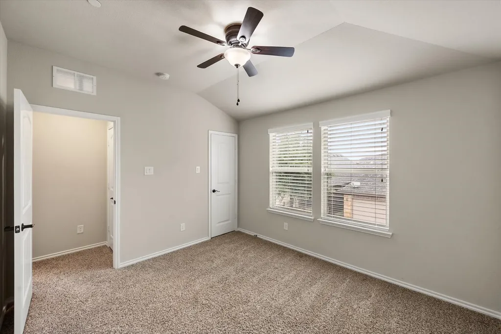 5145 Kentwood Drive Mckinney TX 75070