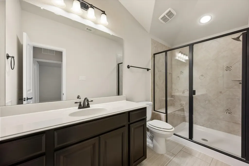 5145 Kentwood Drive Mckinney TX 75070
