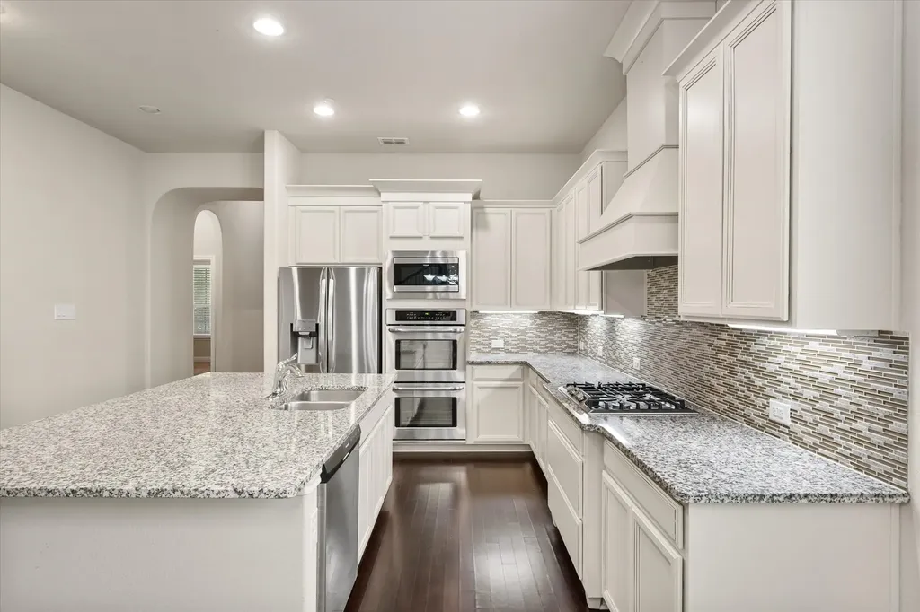 5145 Kentwood Drive Mckinney TX 75070