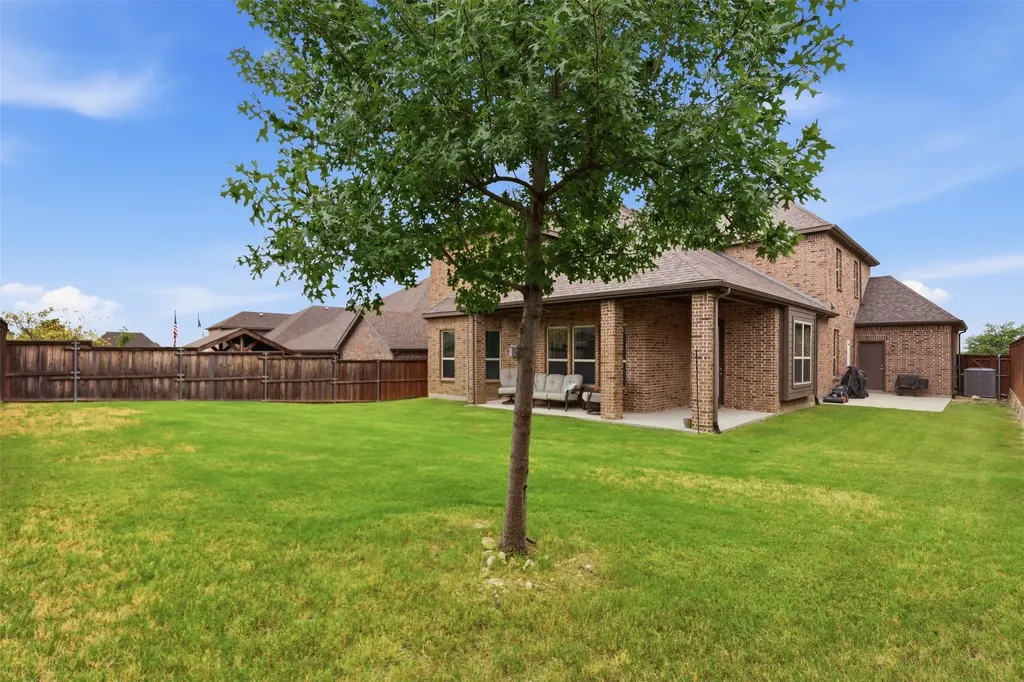 10322 Trail Ridge Drive Fort Worth TX 76126