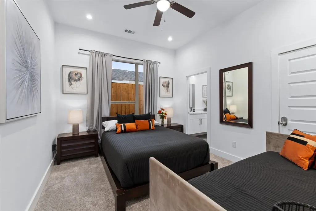 3615 Mcbroom Street Dallas TX 75212