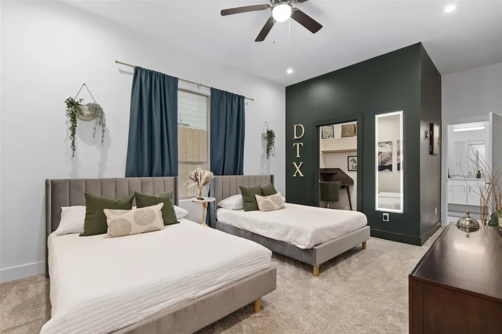 3615 Mcbroom Street Dallas TX 75212
