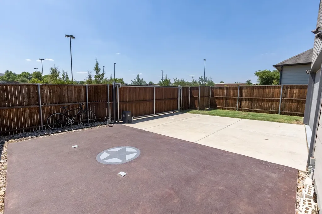 8521 Ottowa Ridge Frisco TX 75034