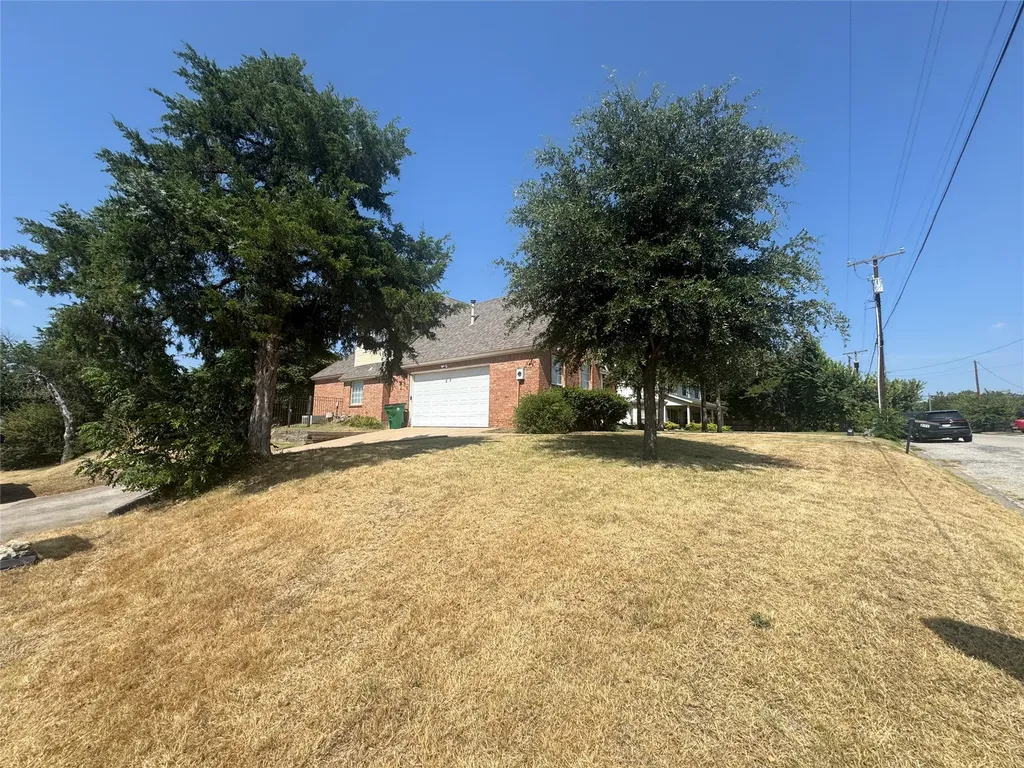 201 E Collom Street Decatur TX 76234