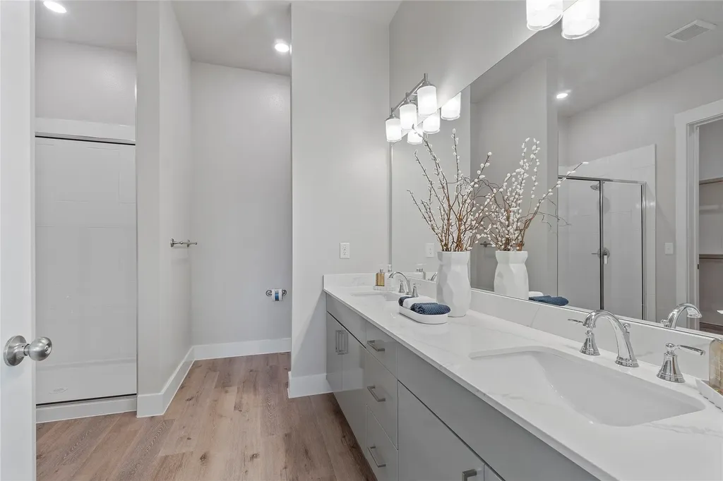 1409 Imperial Mckinney TX 75071