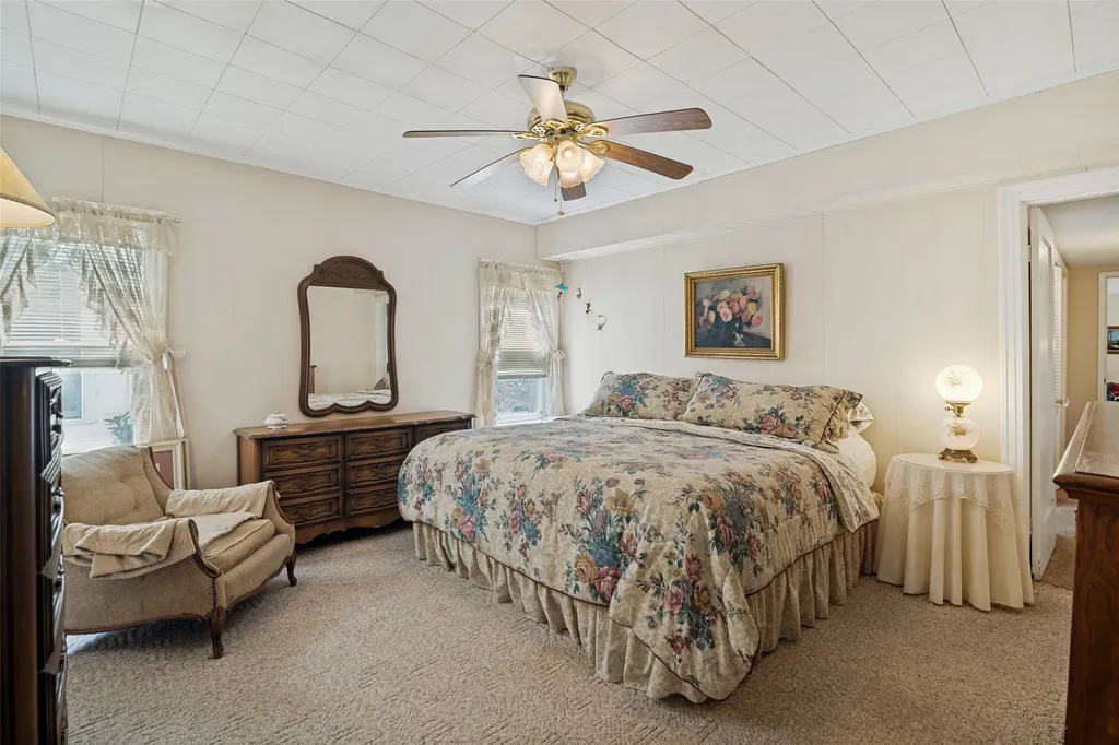 1505 Bonham Street Commerce TX 75428