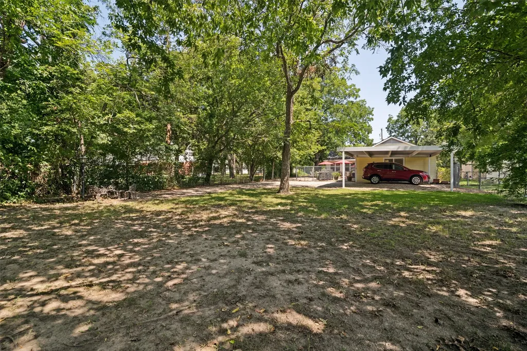 1505 Bonham Street Commerce TX 75428