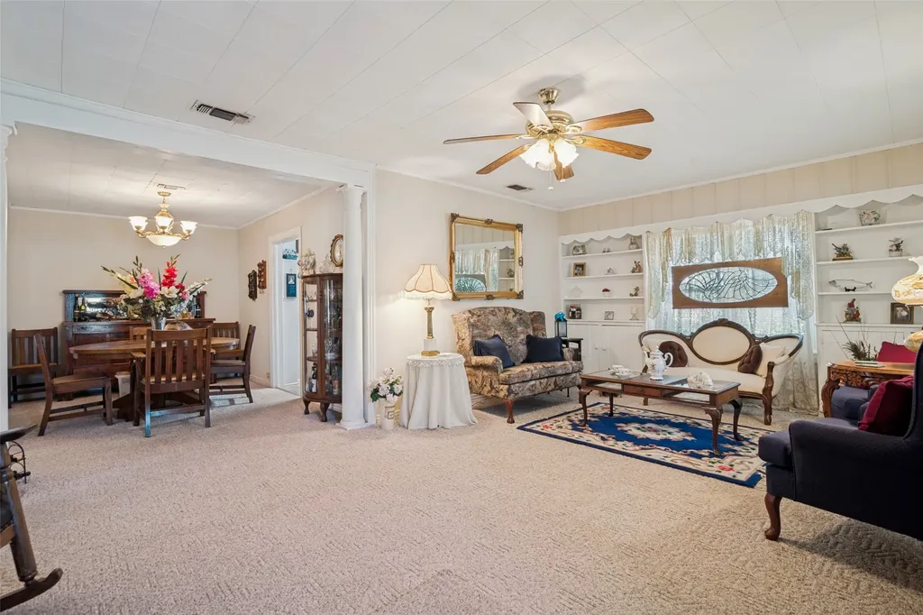 1505 Bonham Street Commerce TX 75428