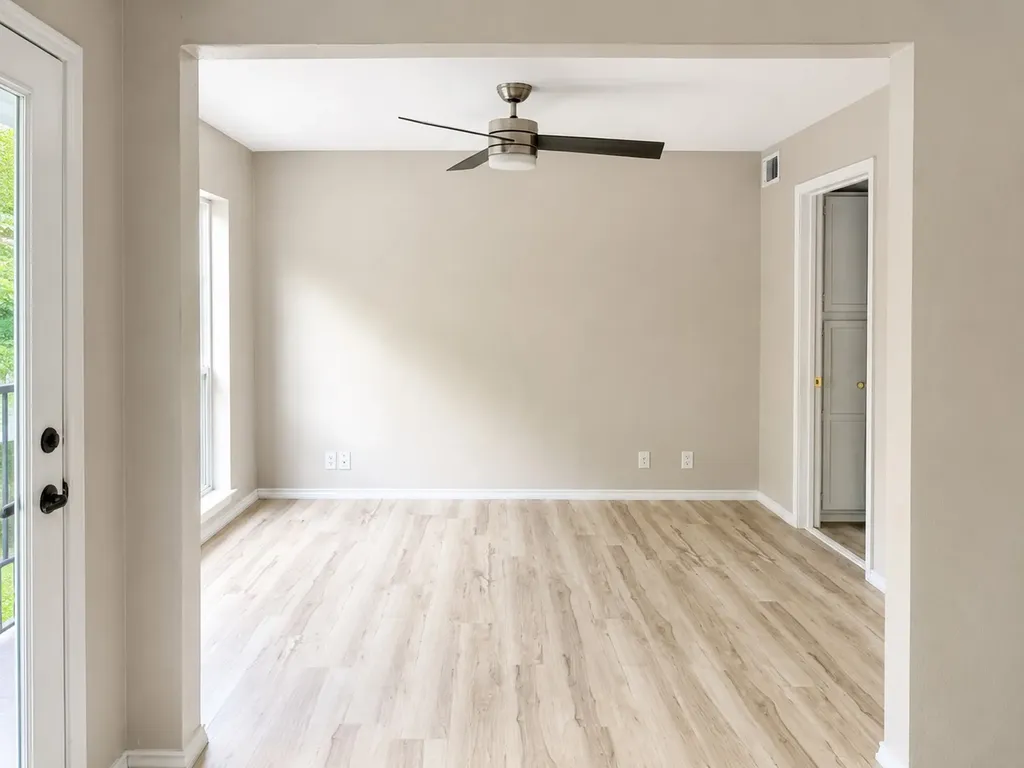 4303 Buena Vista Street Dallas TX 75205