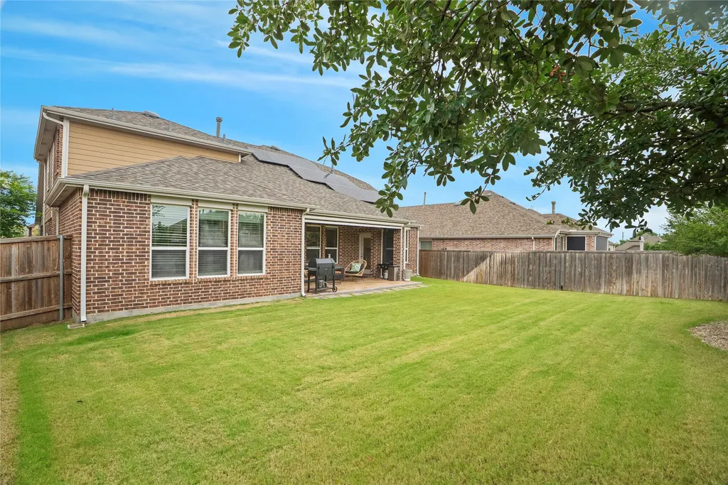 1816 Settlement Way Aubrey TX 76227