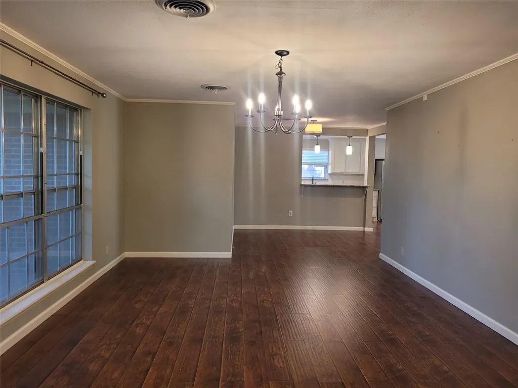 2840 Hubbard Paris TX 75460