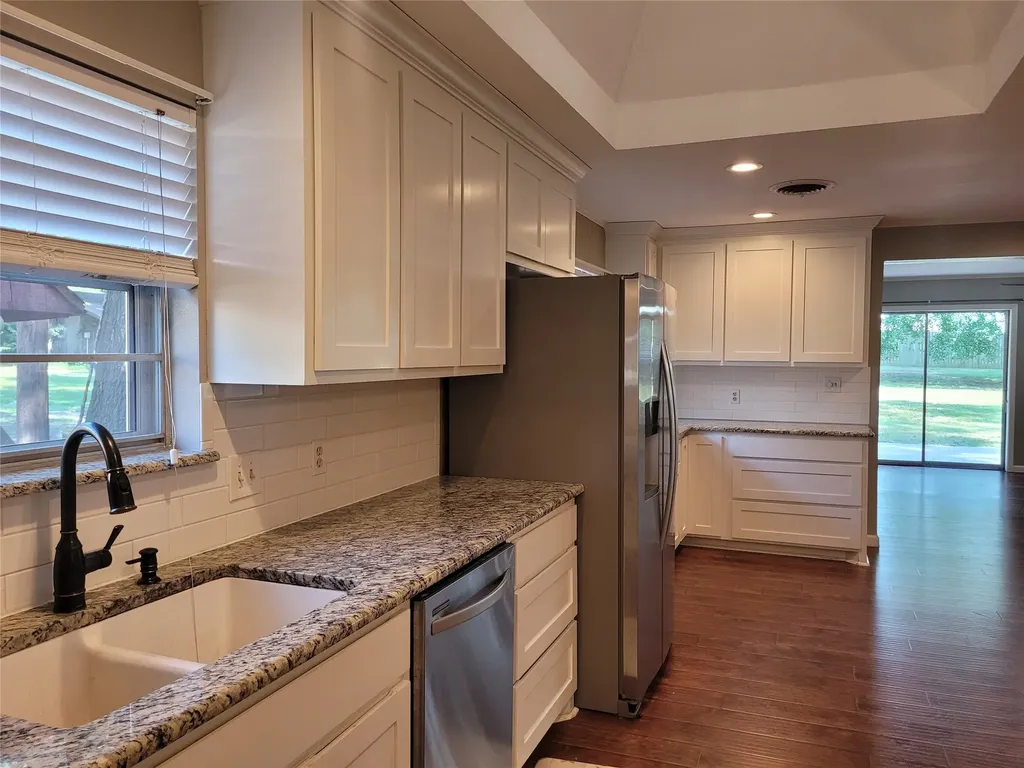 2840 Hubbard Paris TX 75460