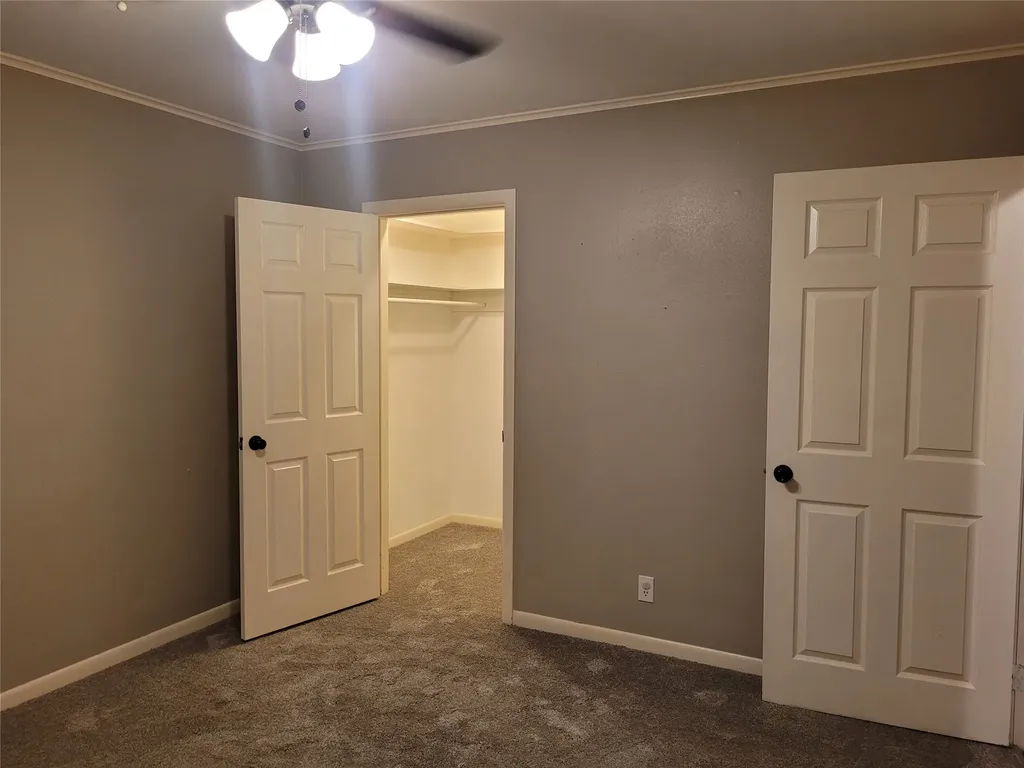 2840 Hubbard Paris TX 75460
