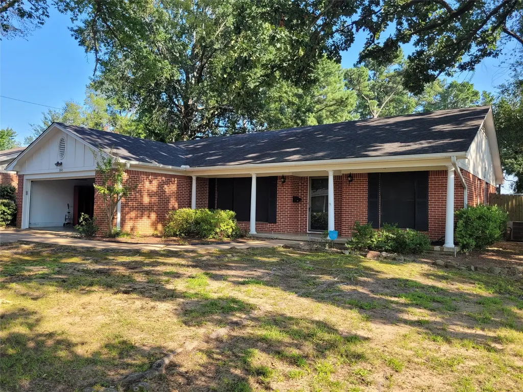 2840 Hubbard Paris TX 75460