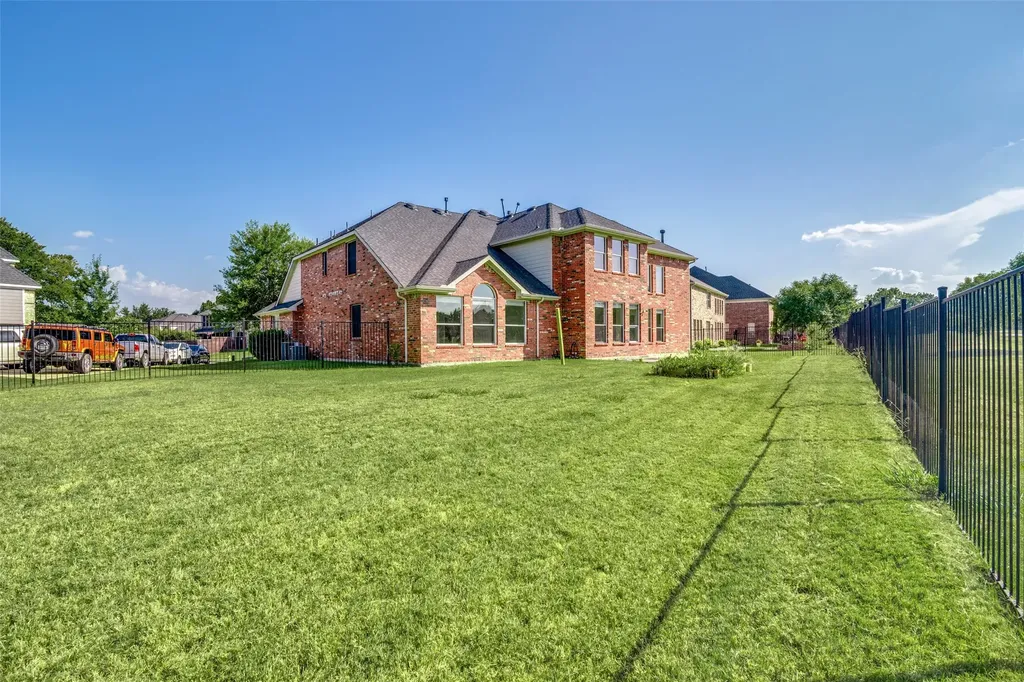 10405 Fairway Vista Drive Rowlett TX 75089