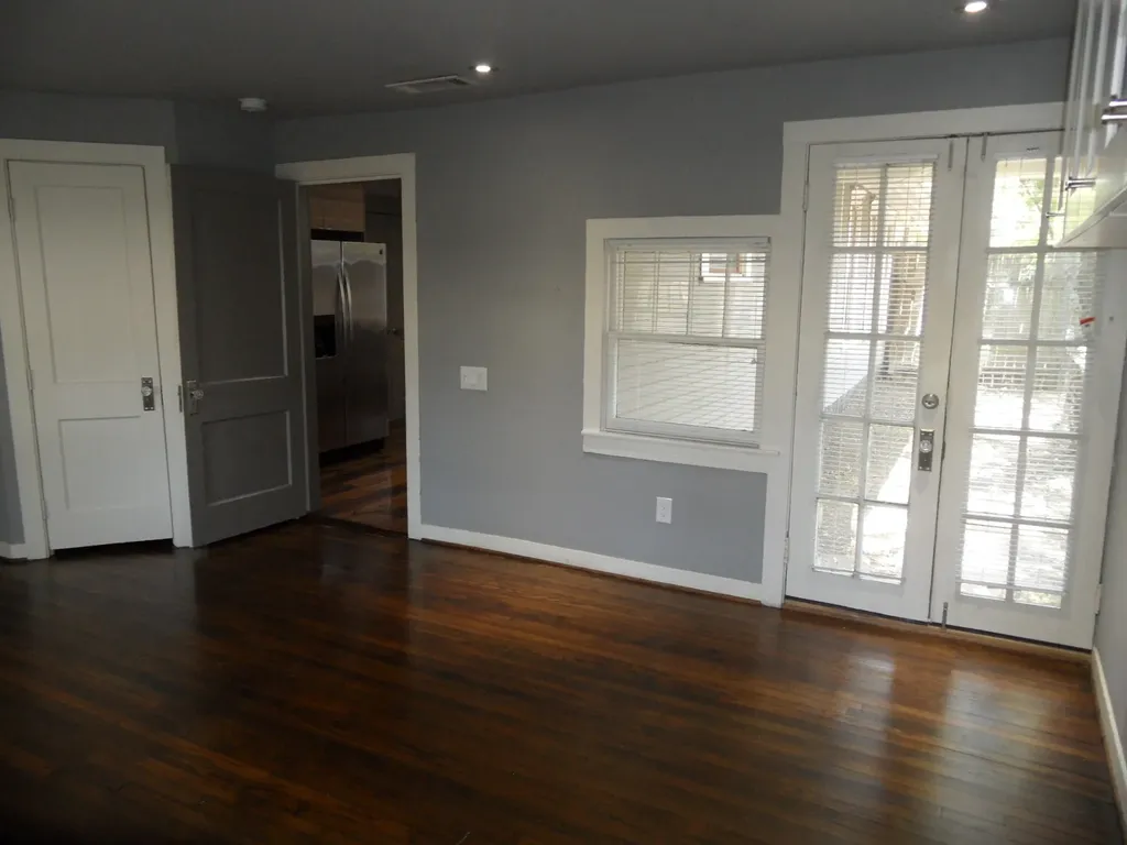 5319 Alton Avenue Dallas TX 75214