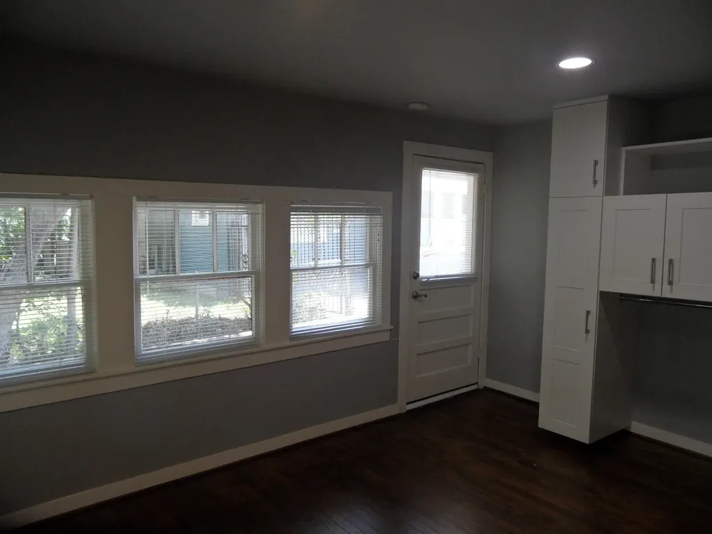 5319 Alton Avenue Dallas TX 75214