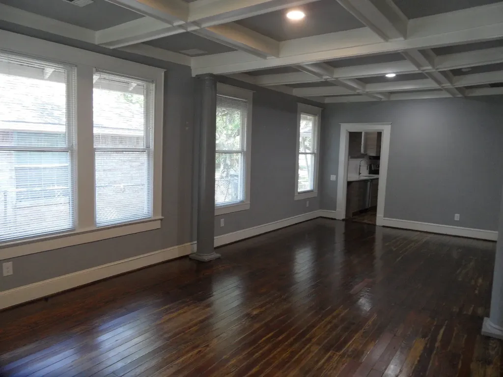 5319 Alton Avenue Dallas TX 75214