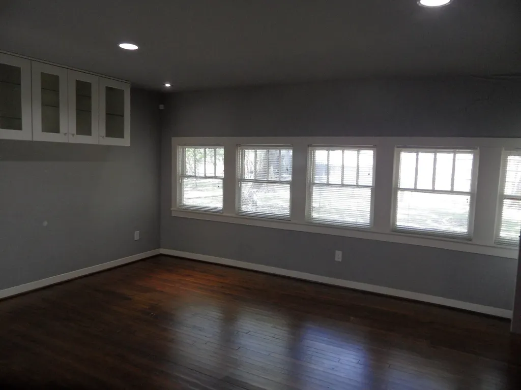5319 Alton Avenue Dallas TX 75214