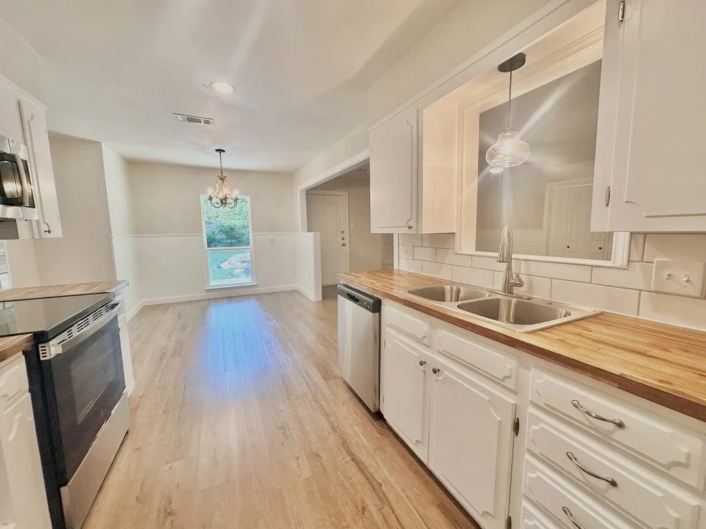 1717 Morningside Drive Gainesville TX 76240