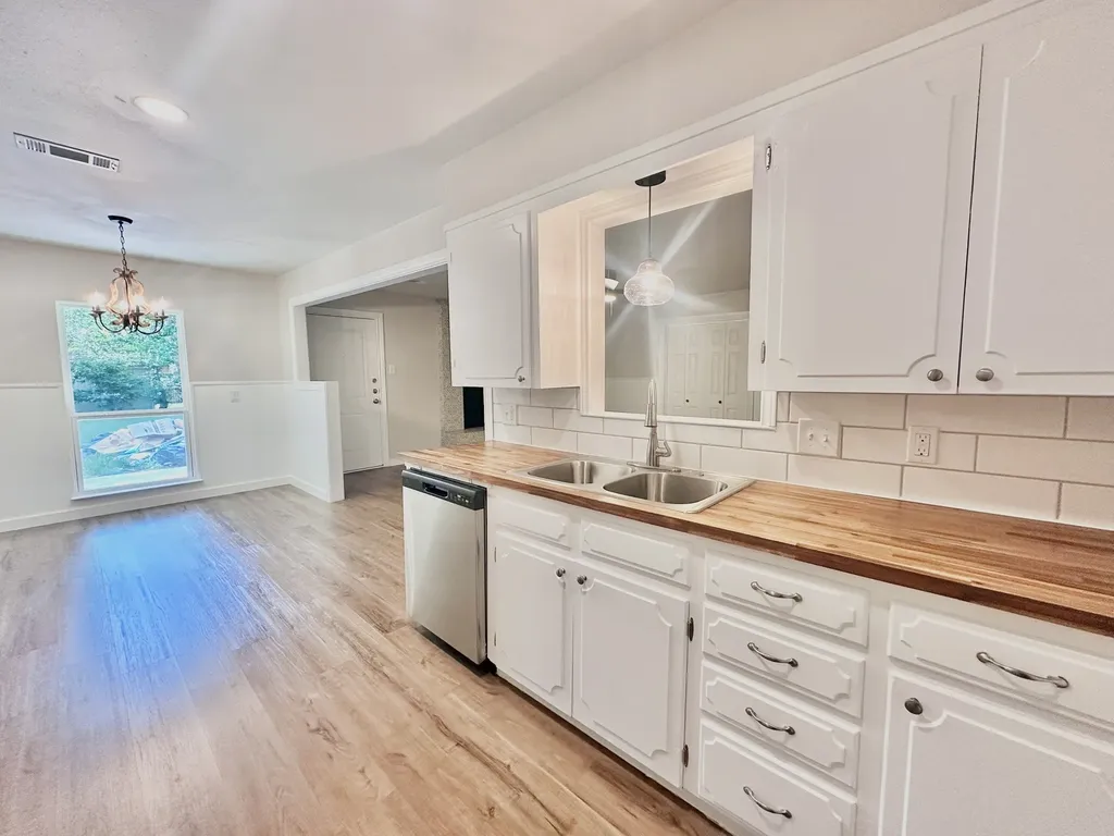 1717 Morningside Drive Gainesville TX 76240