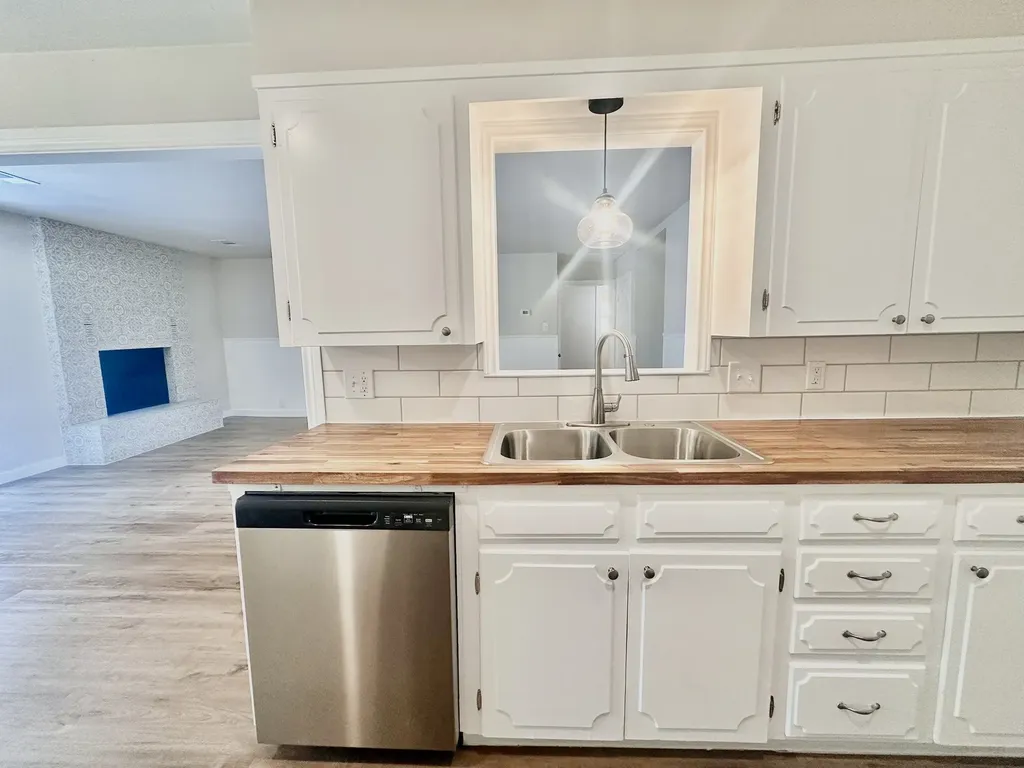 1717 Morningside Drive Gainesville TX 76240
