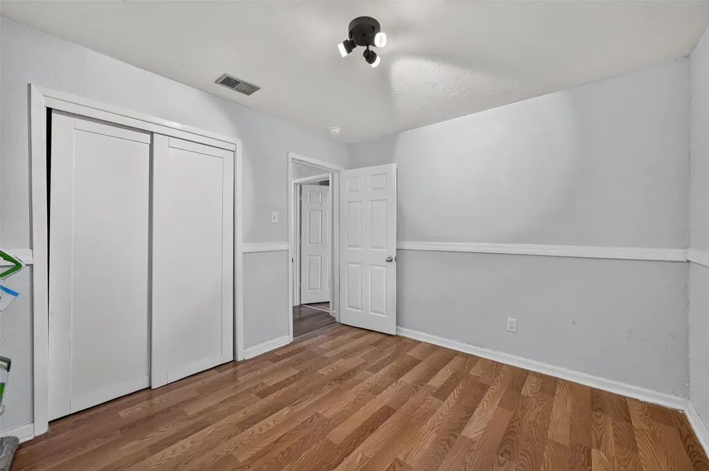 423 Mckown Drive Mansfield TX 76063