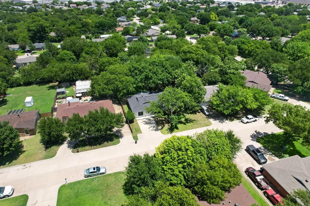 423 Mckown Drive Mansfield TX 76063