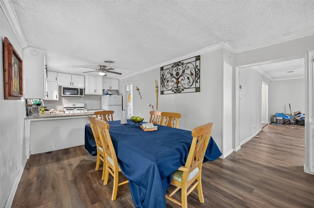 423 Mckown Drive Mansfield TX 76063