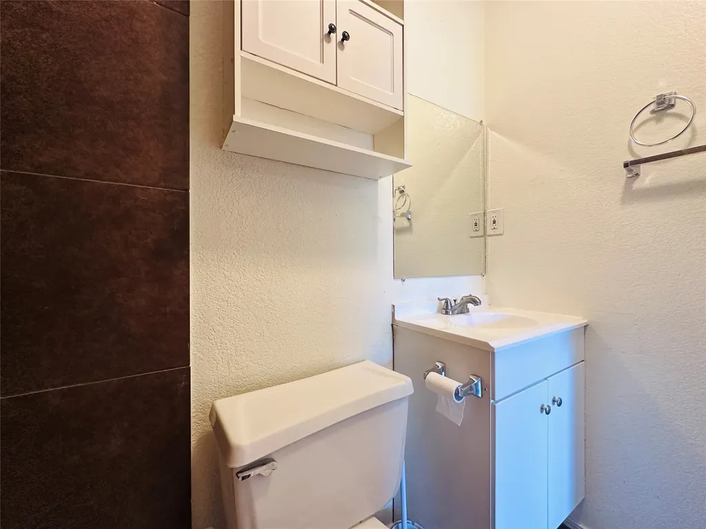 8109 Foxfire Lane White Settlement TX 76108