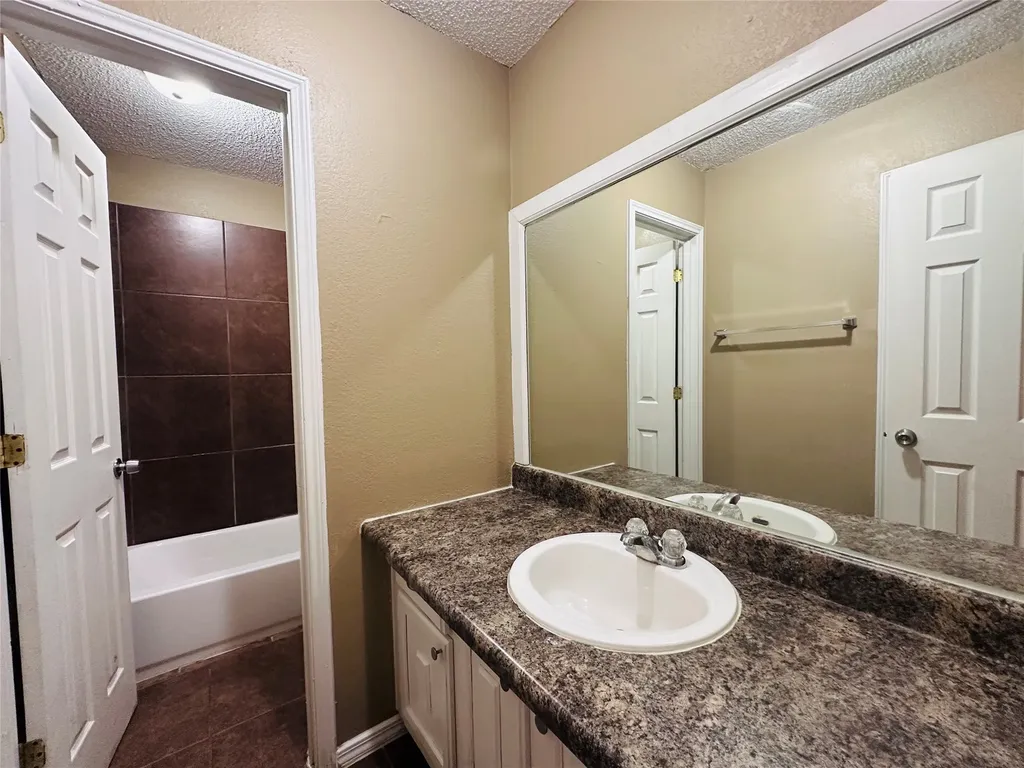 8109 Foxfire Lane White Settlement TX 76108