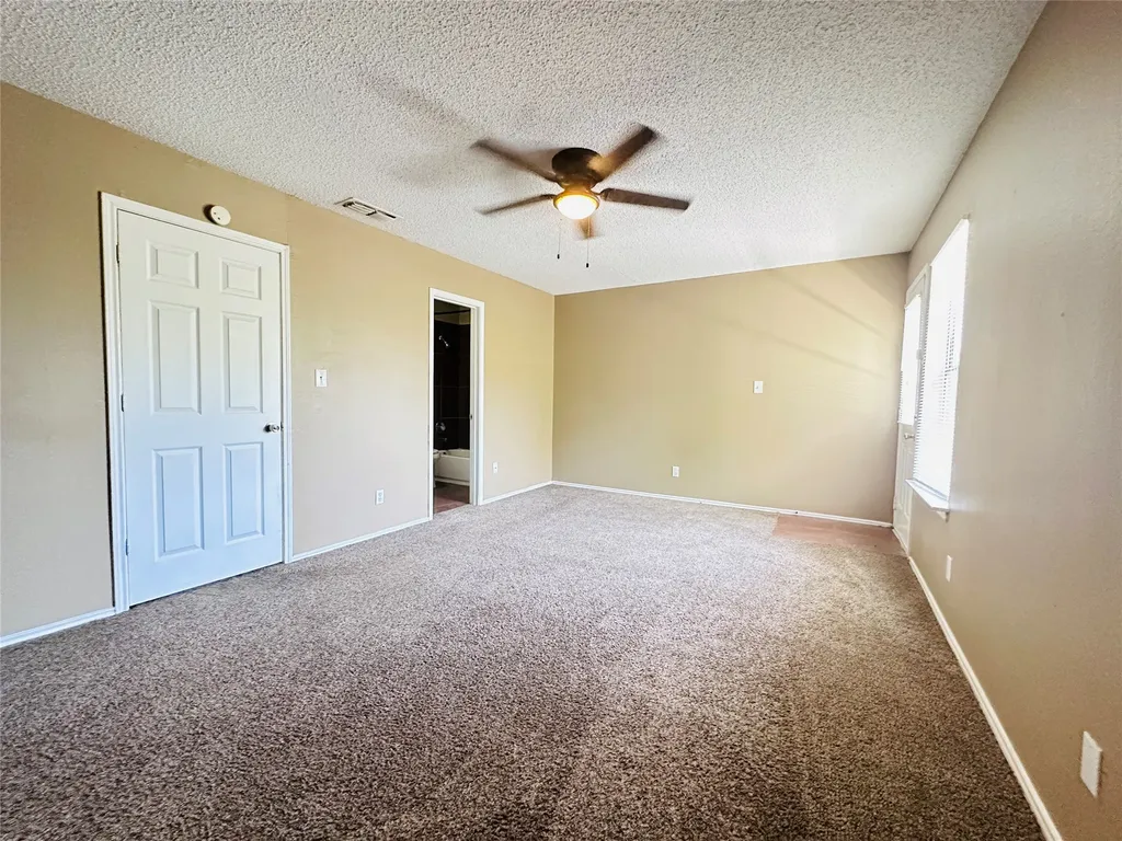 8109 Foxfire Lane White Settlement TX 76108