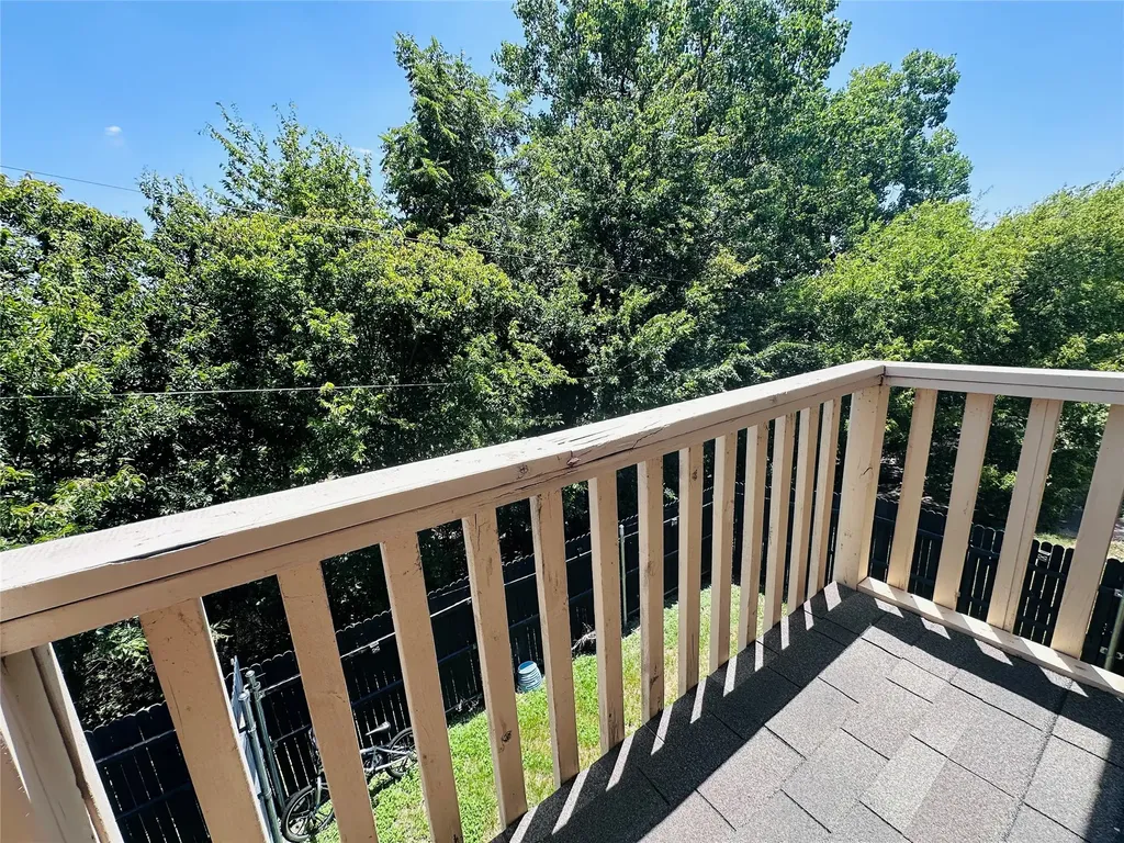 8109 Foxfire Lane White Settlement TX 76108