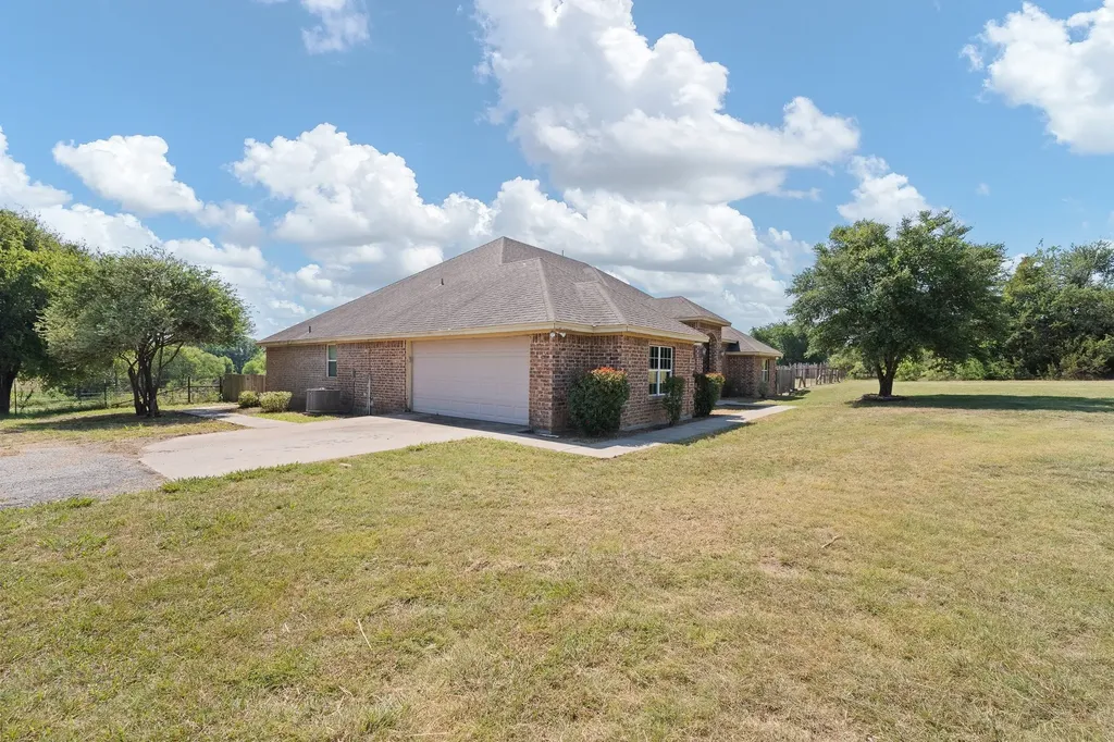 2980 Fm 920 Weatherford TX 76088