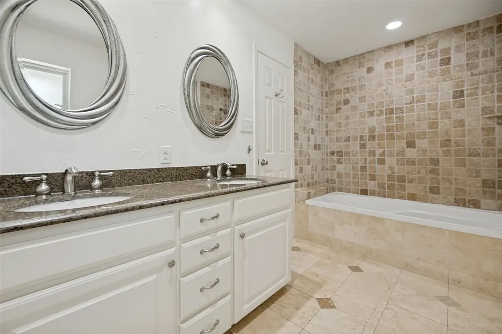 6207 Berwyn Lane Dallas TX 75214