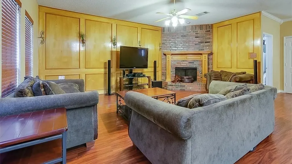5013 Bellerive Court Garland TX 75044