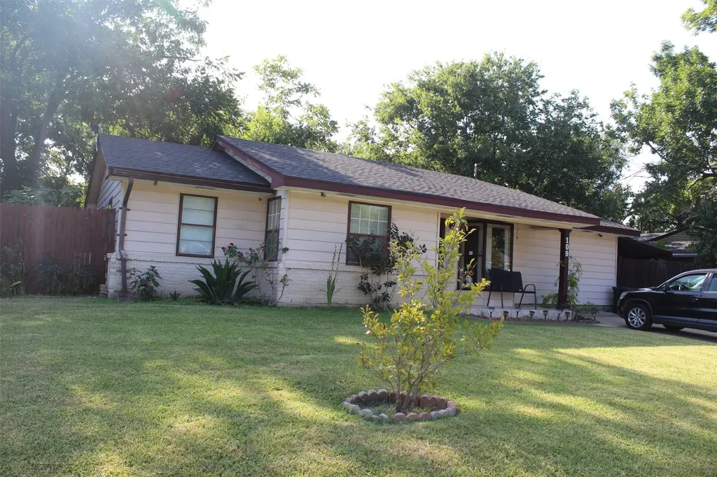109 Brunswick Lane Mesquite TX 75149