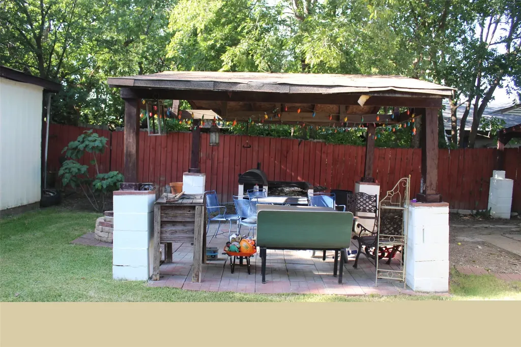 109 Brunswick Lane Mesquite TX 75149