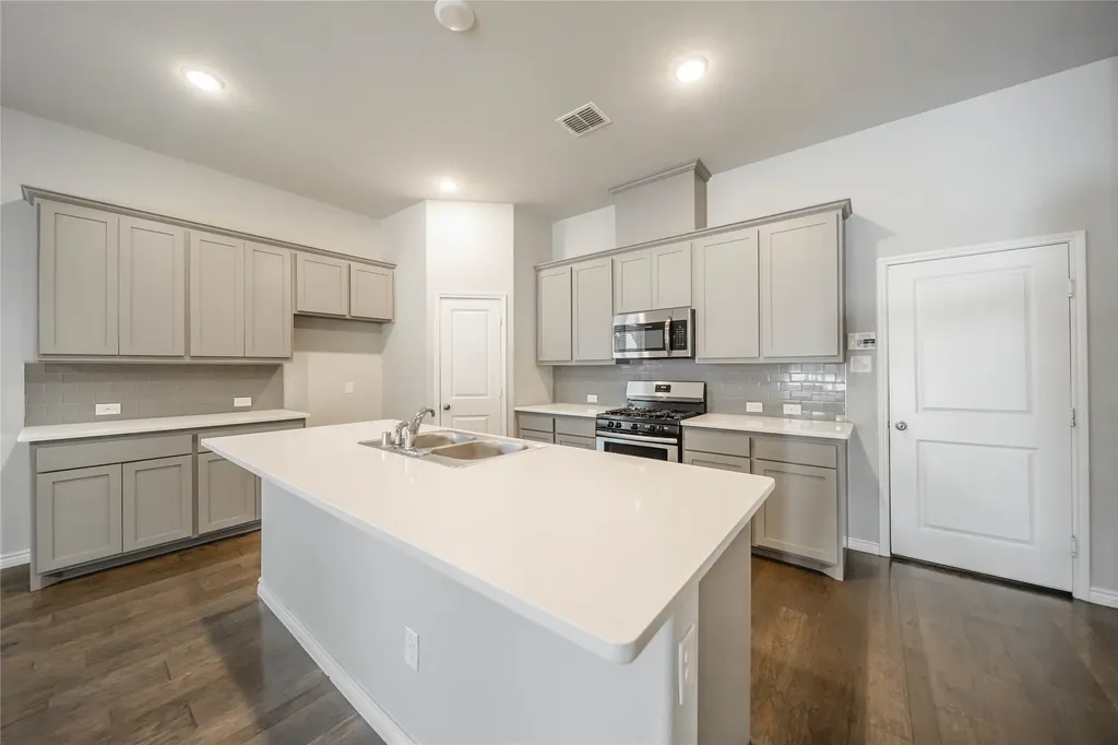 3716 Peach Blossom Road Fort Worth TX 76244